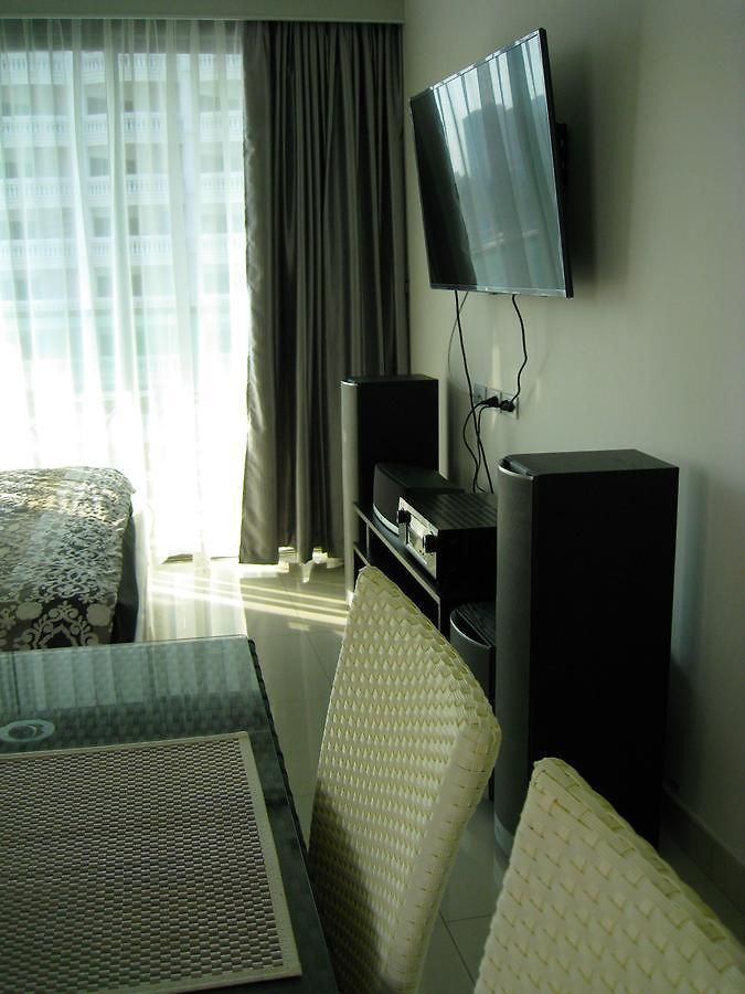 อพาร์ทเม้น Wong Amat Tower *