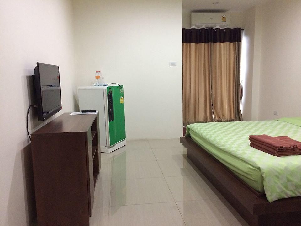 โรงแรม Pc Place 3*