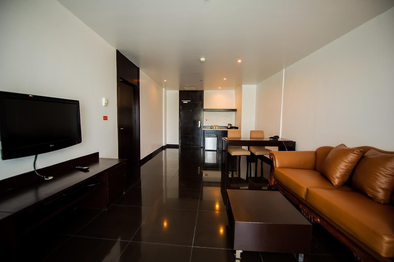 โฮเท็ล ซีเล็คชั่น พัทยา โรงแรม Pattaya