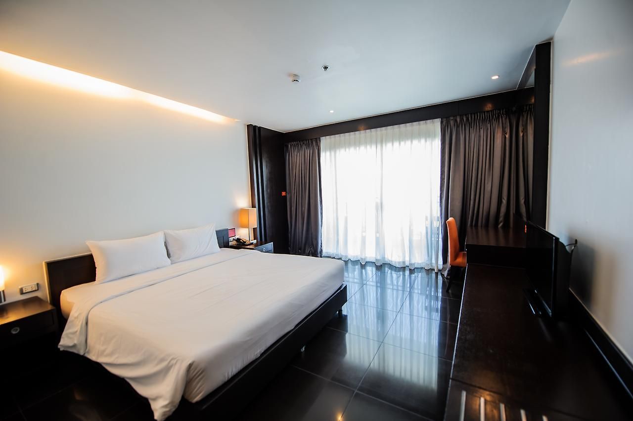 โฮเท็ล ซีเล็คชั่น พัทยา โรงแรม