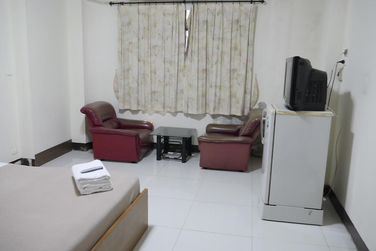 House Hotel Central Pattaya 4*