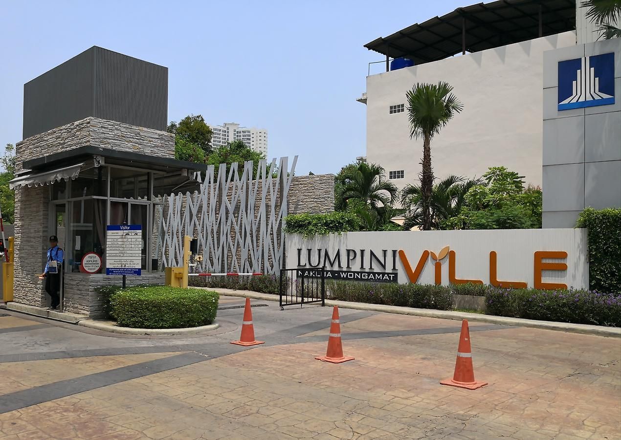 Lumpini Vacation