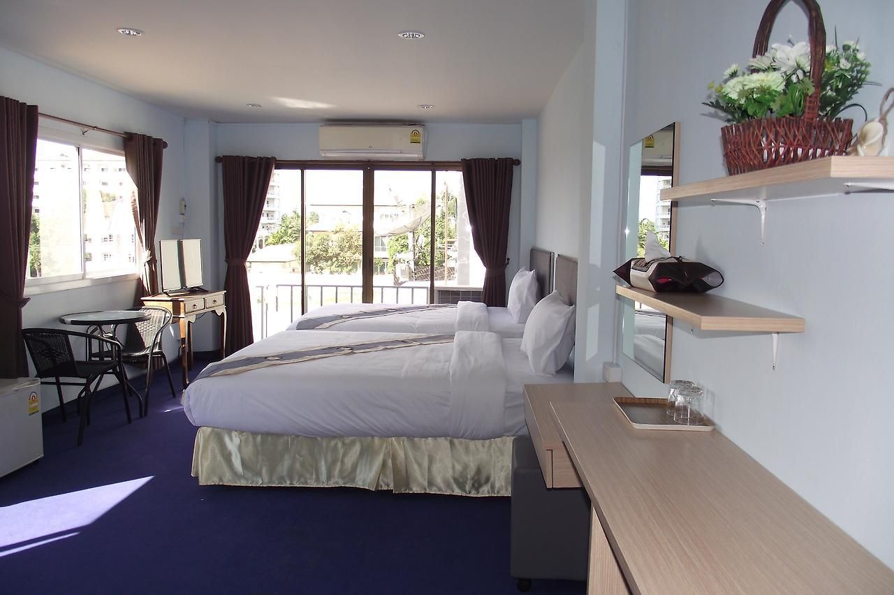 Pl โรงแรม