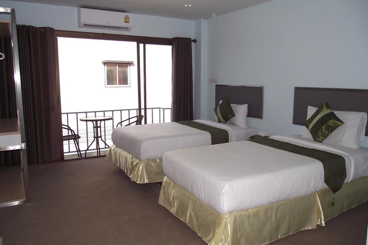 Pl โรงแรม