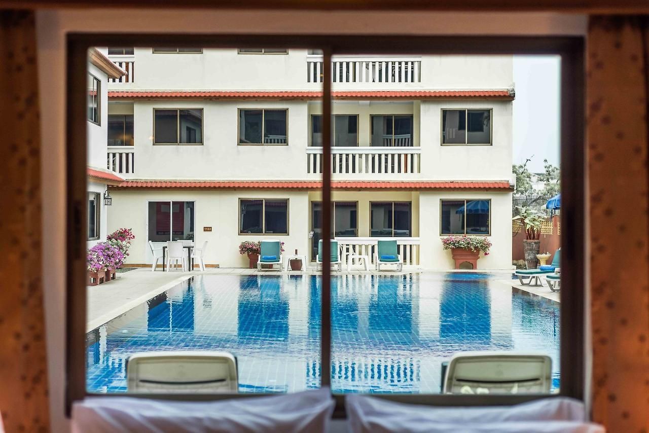 เดอะ เรสซิเดนซ์ การ์เด้น อพาร์ตโฮเทล Pattaya