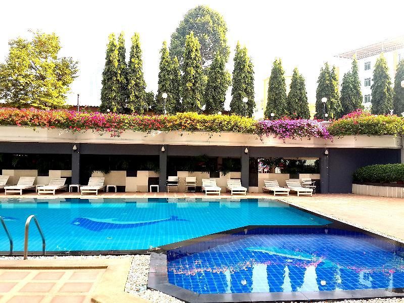 โรงแรมซีซาร์ พาเลซ Pattaya