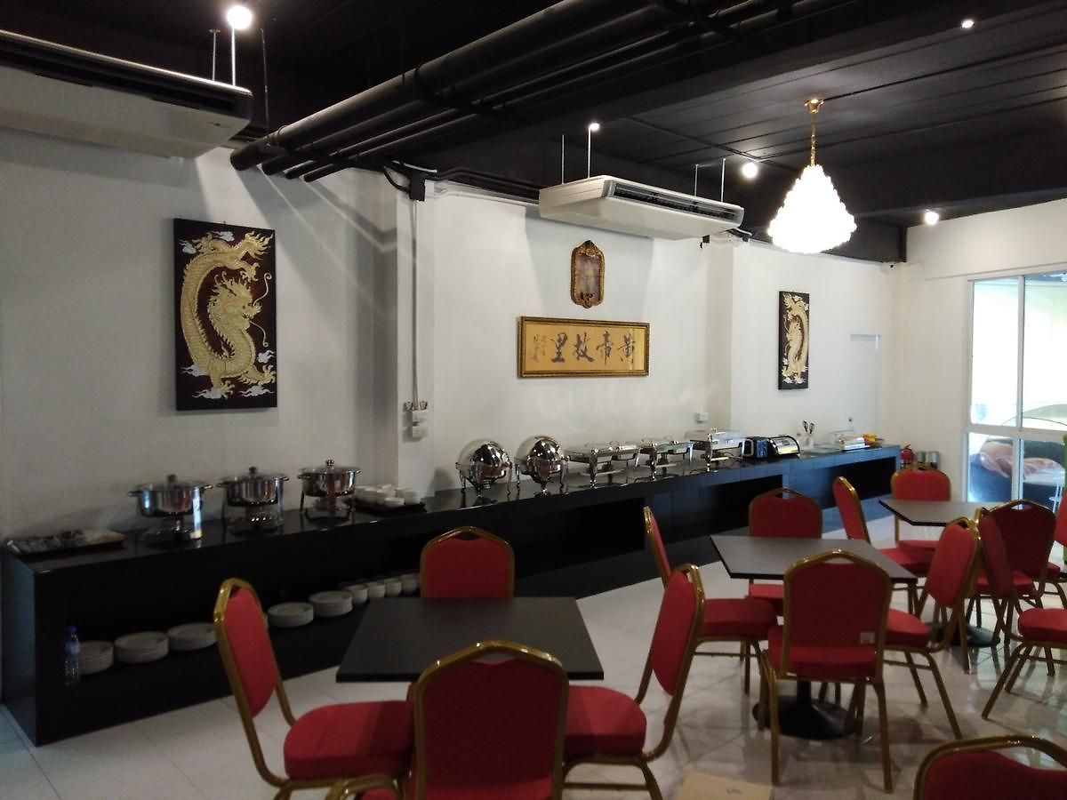 โรงแรม 中国城财神大酒店
