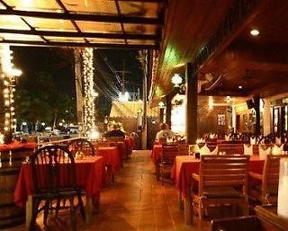 จอมเทียนโบ๊ทเฮ้าส์ 3* Pattaya