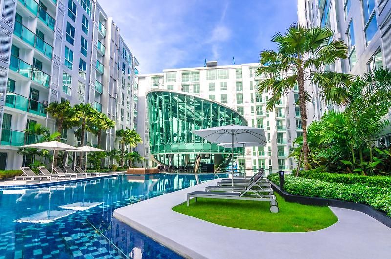 อพาร์ตโฮเทล Ccr Managed By Aha Smartstay 4*