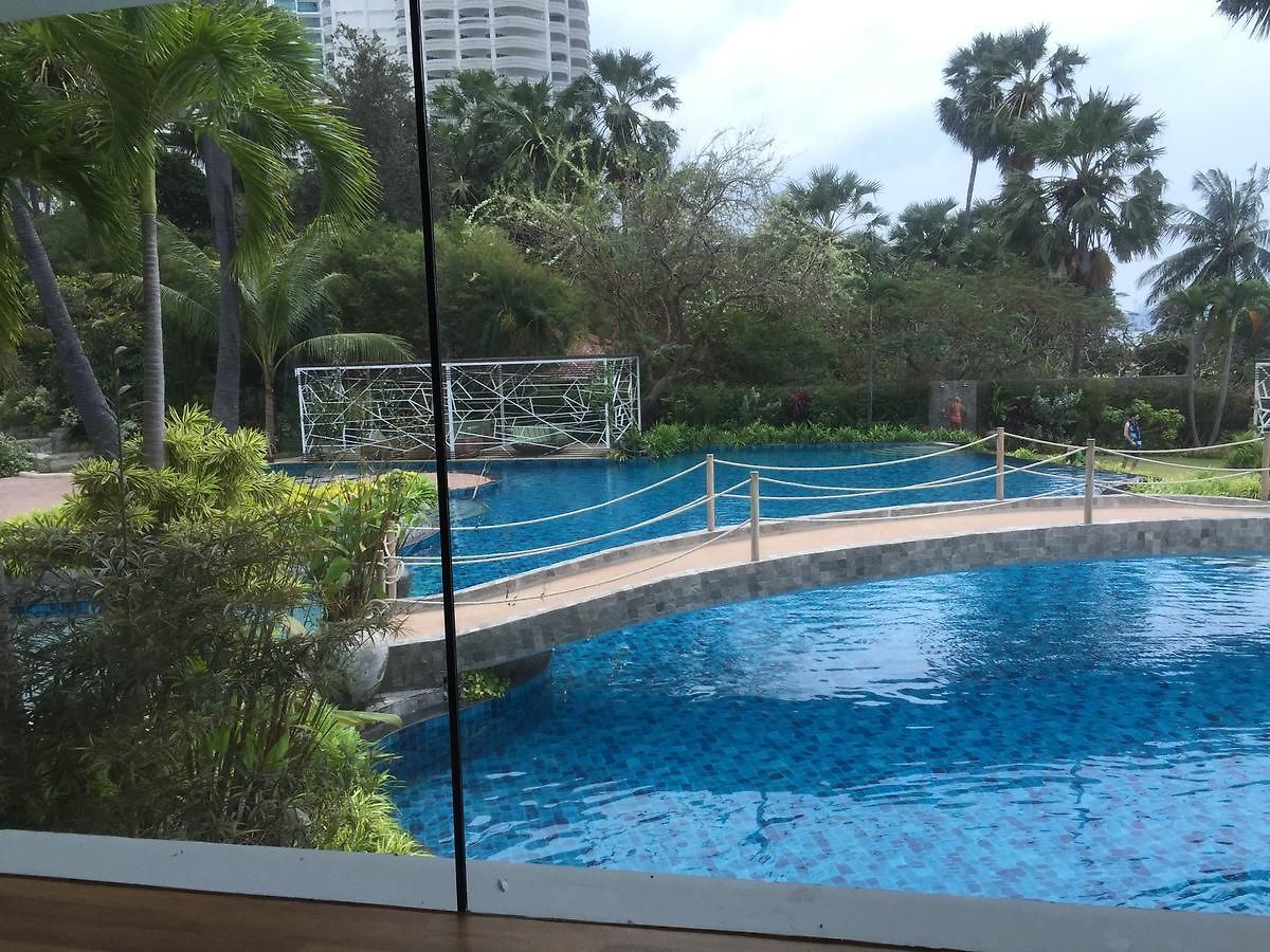 The Palm Front อพาร์ทเม้น Pattaya