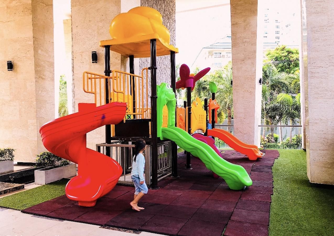The Peak Towers - Luxury High Floor Ocean View - 2 Pools & Gym