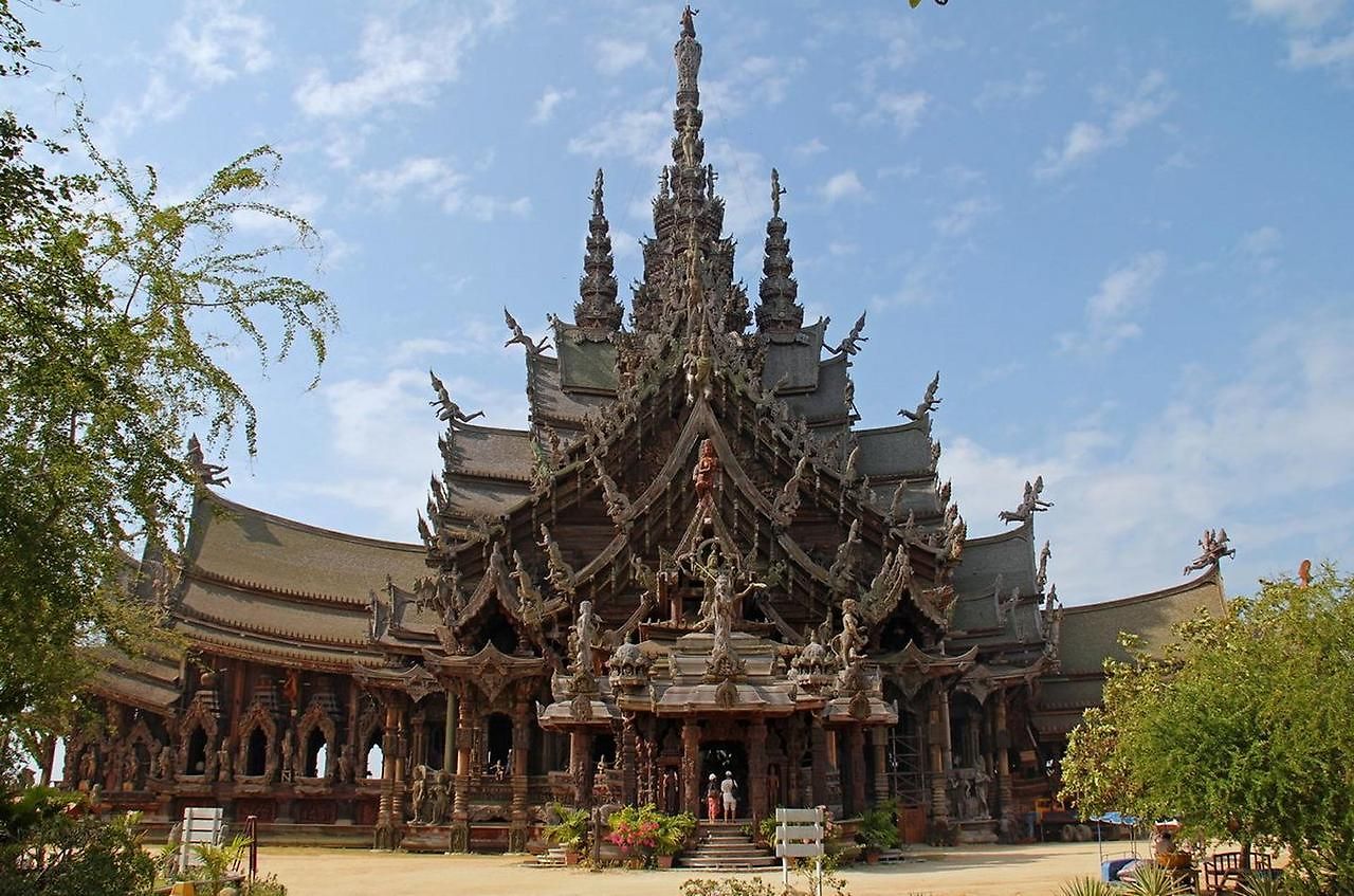 Amazing Tropical Family Thai Style Costs Included