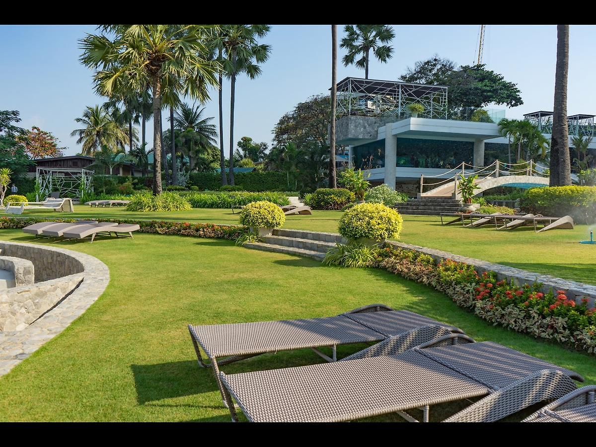 The Palm Front * Pattaya