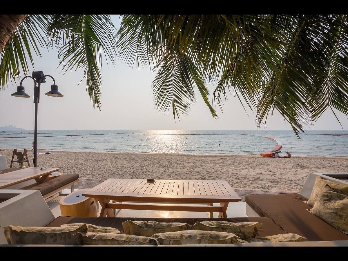 The Palm Front อพาร์ทเม้น Pattaya