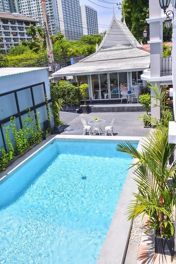 โรงแรม Wong Amat House