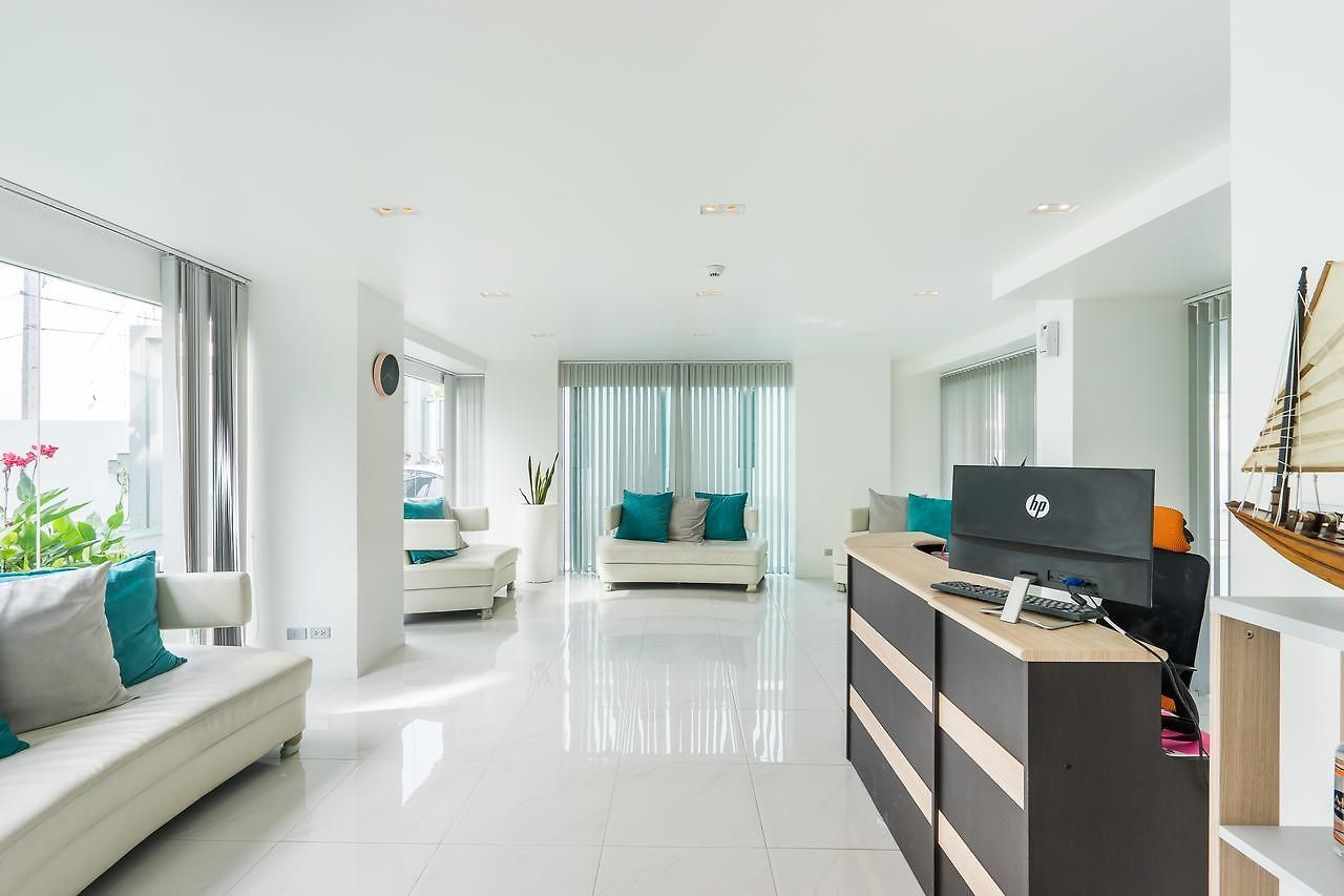 อพาร์ตโฮเทล Ccr Managed By Aha Smartstay 4*