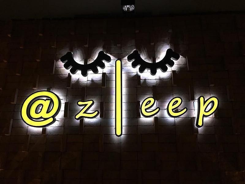 Asleep By Lantana Hostel