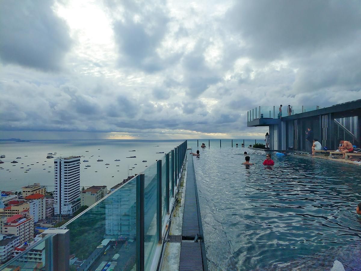 The Base 芭提雅基地公寓 Pattaya