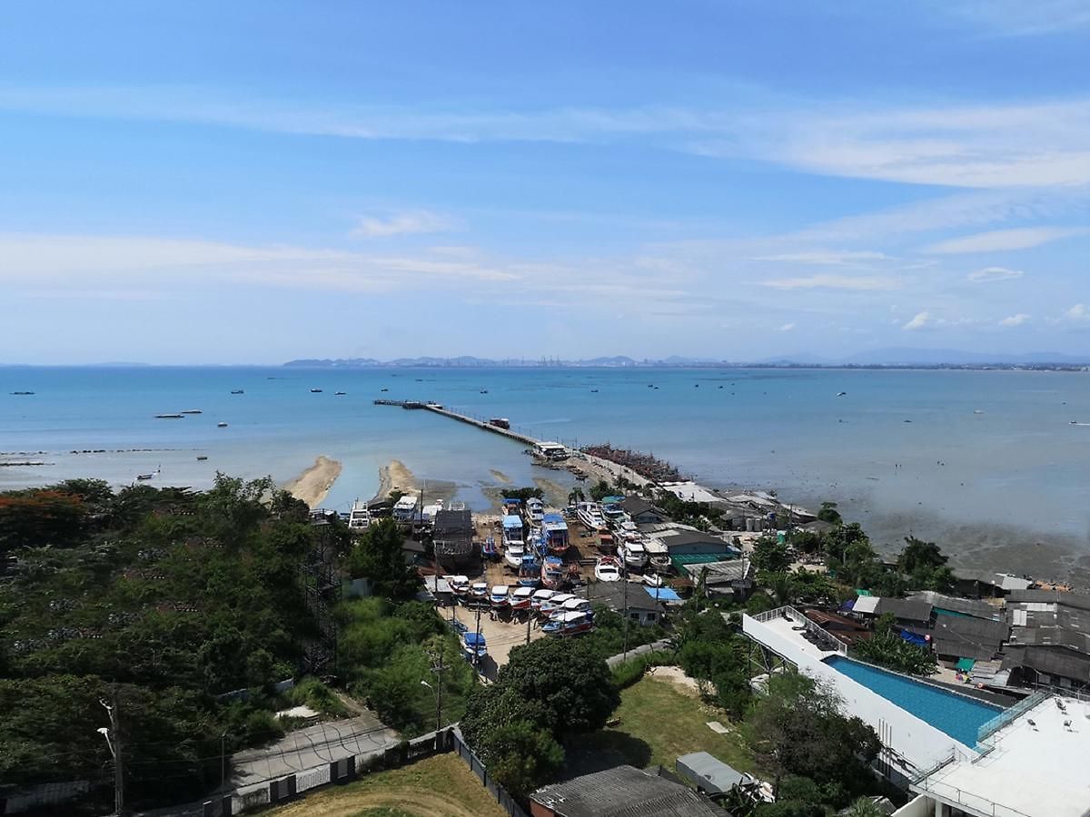โรงแรม Tsix5 Phenomenal 5*