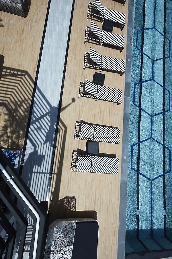 โรงแรม Chezzotel 4*