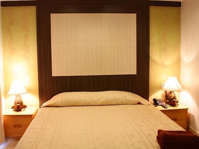 โรงแรม Diamond Place