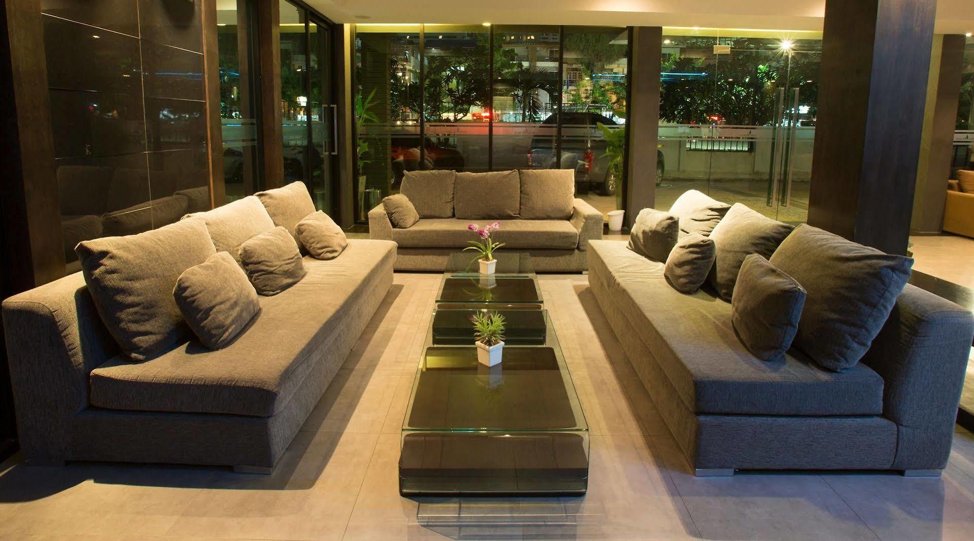 Place Serviced 3*