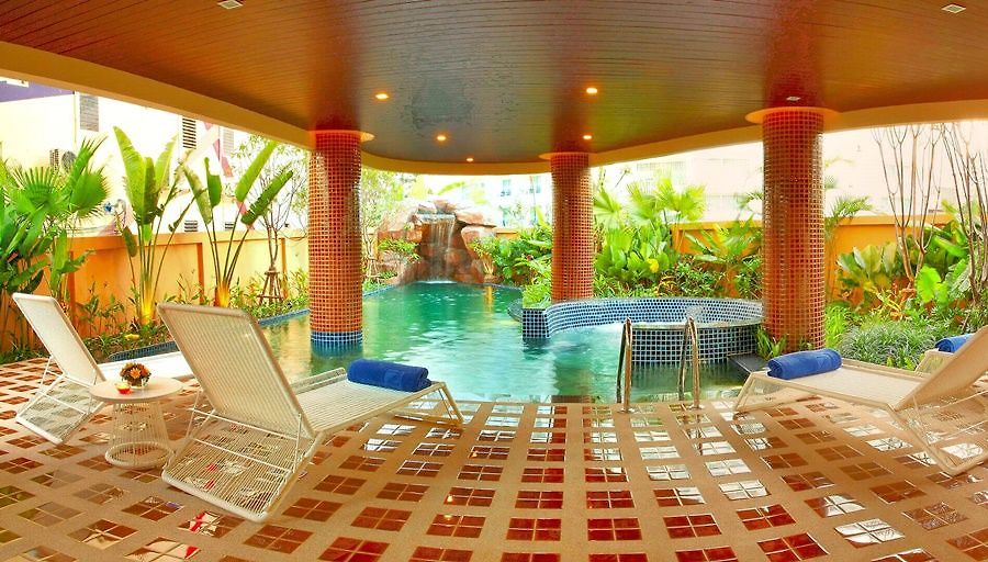 โรงแรม Nova Gold