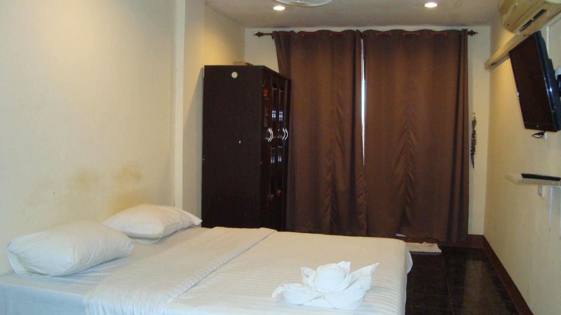 Pandia House บ้านพัก *