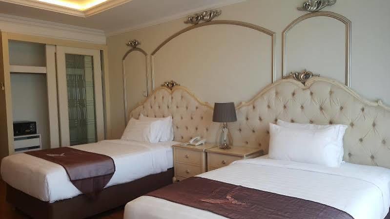 โรงแรม Lk Noble 4*
