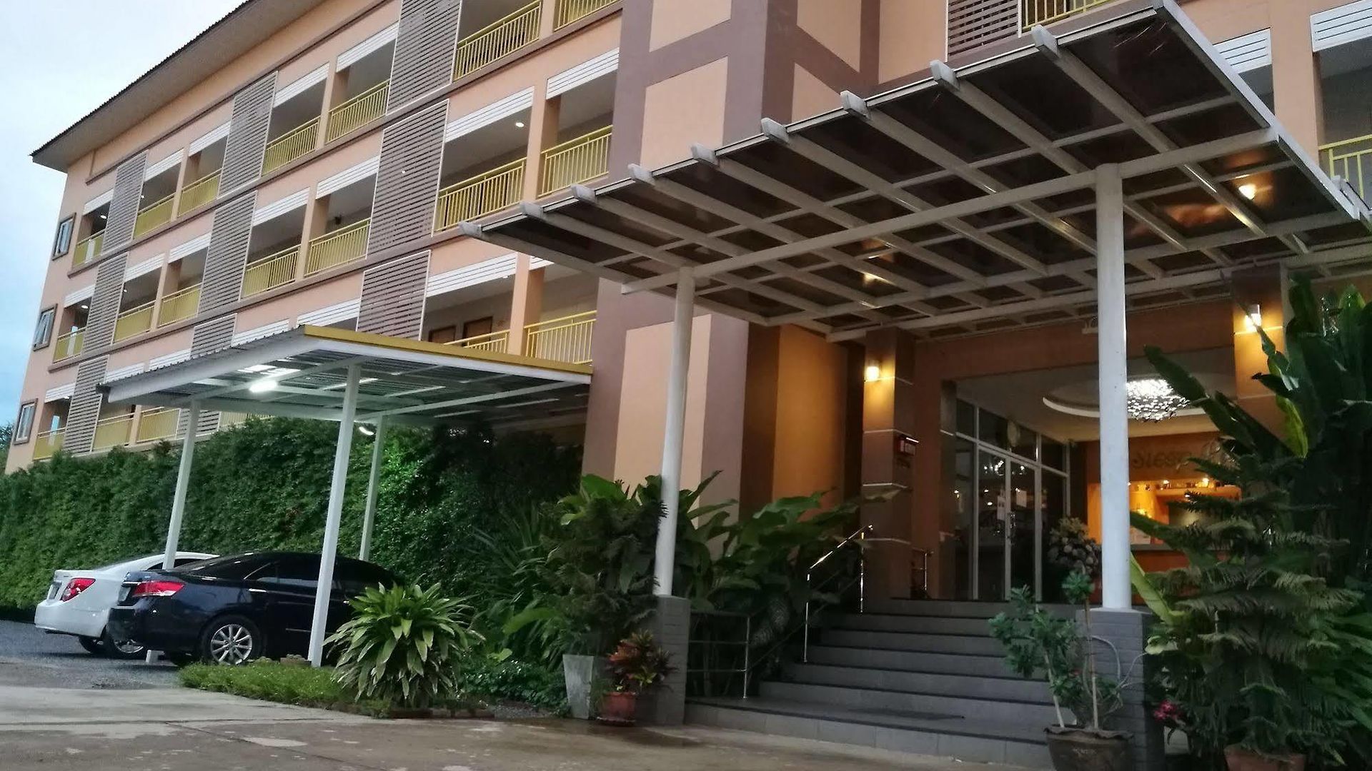 T Sleep Place โรงแรม Pattaya