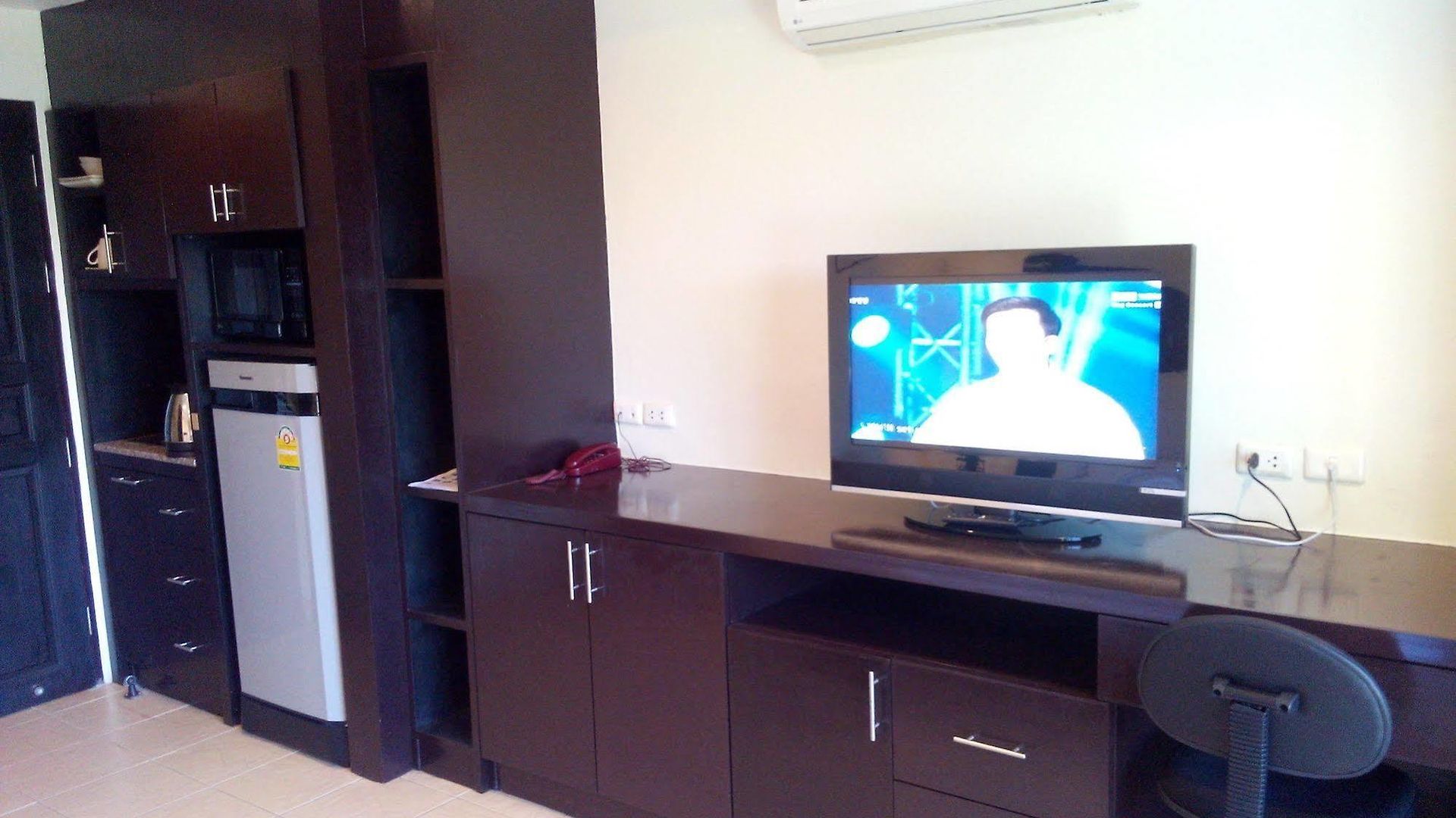 โรงแรม Mplace