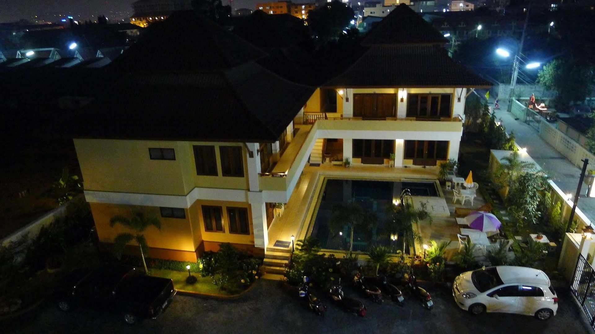 Chaba Garden โรงแรม 2*
