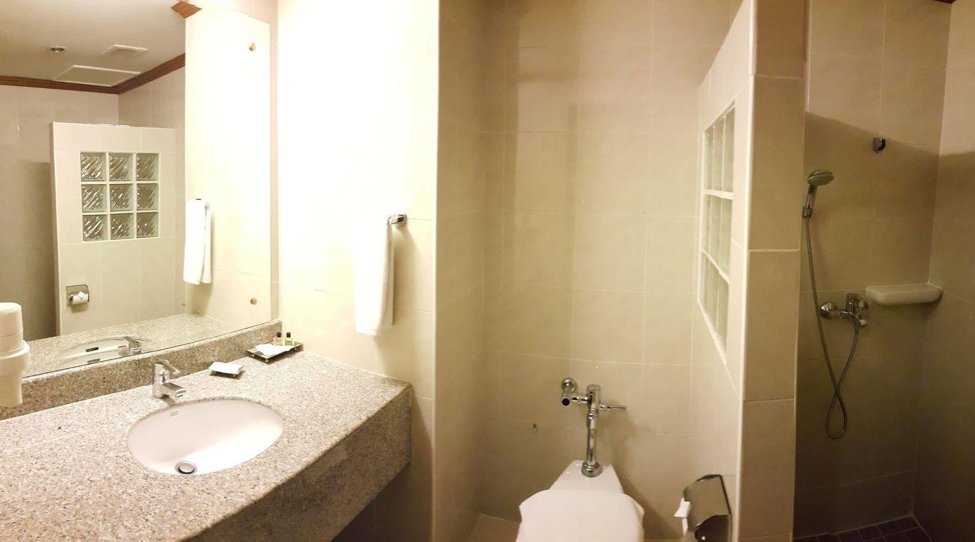 โรงแรม Dynasty Pattaya