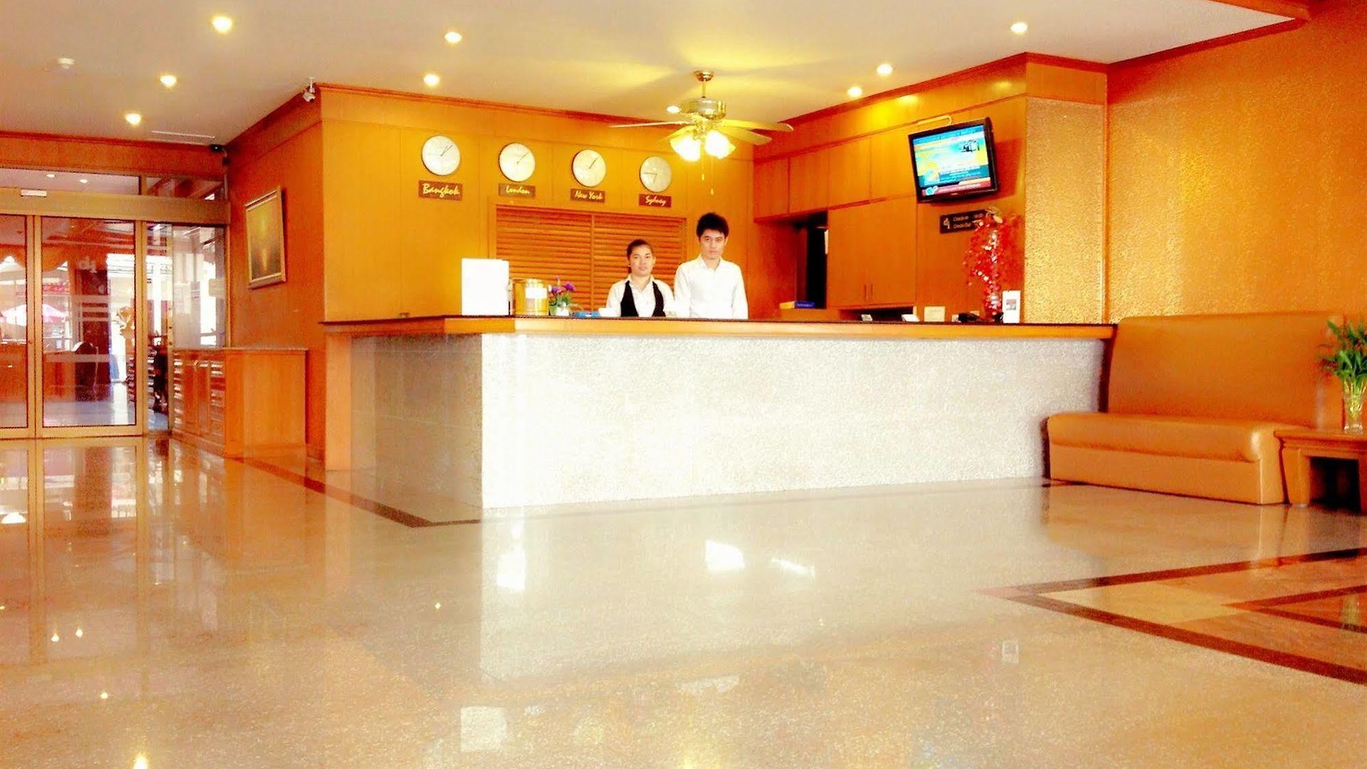 โรงแรม Dynasty