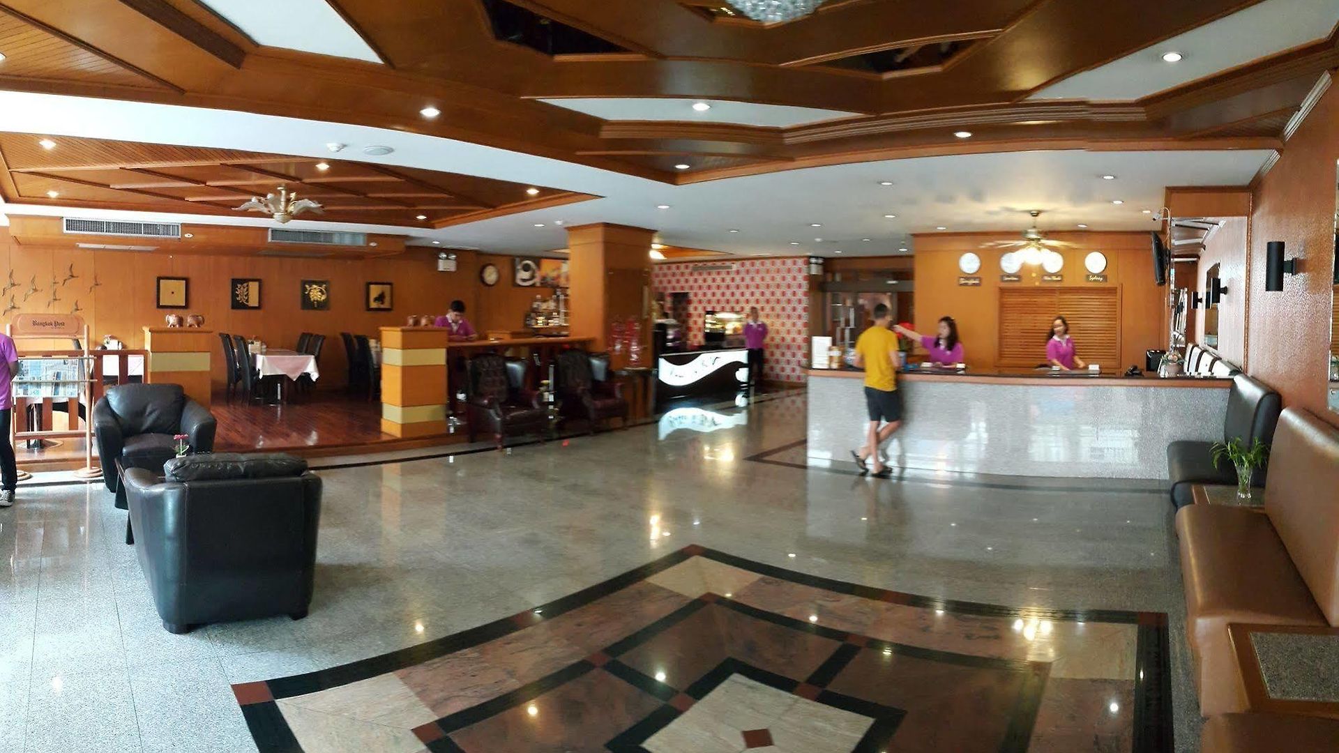 โรงแรม Dynasty