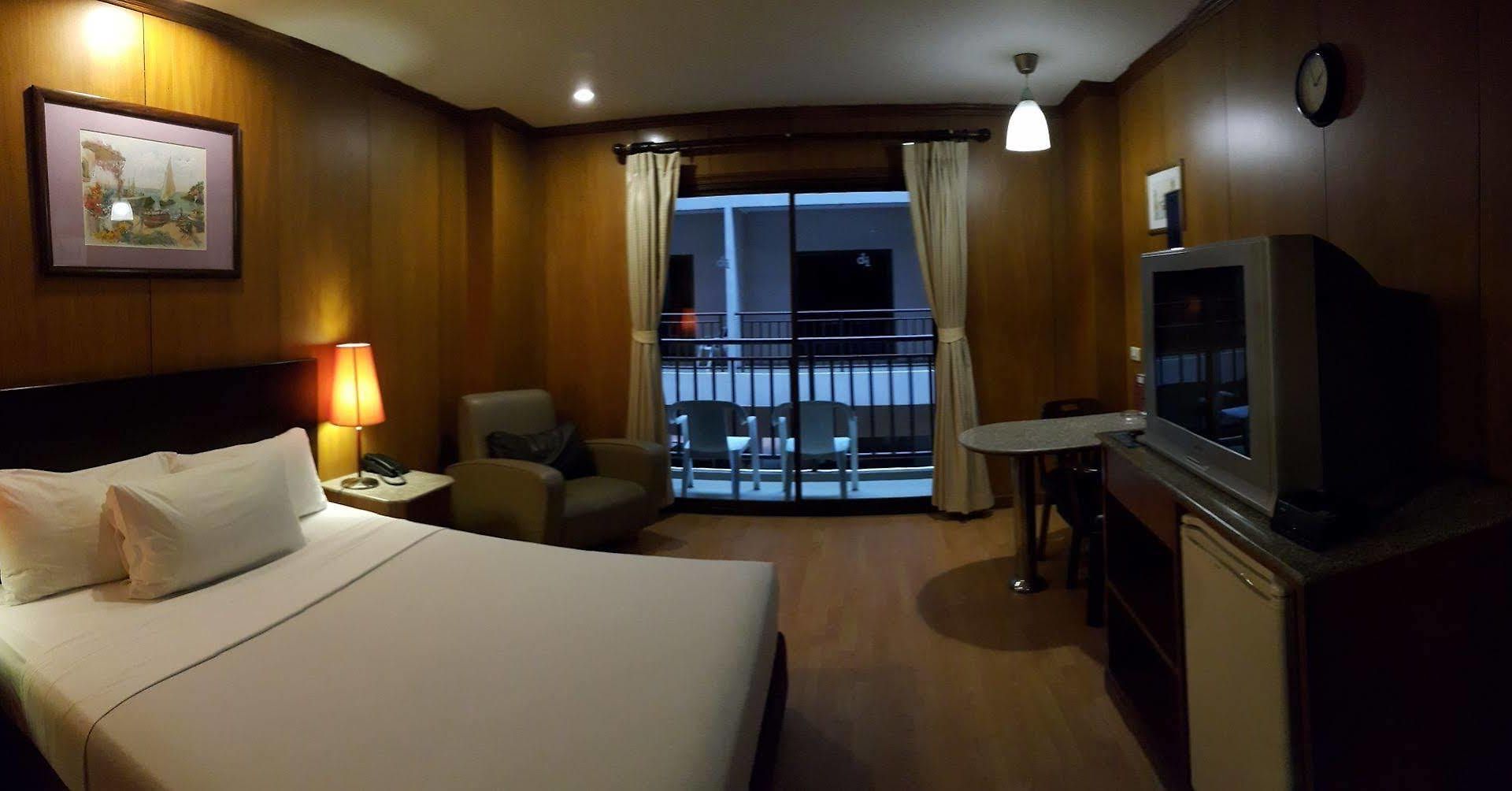 Dynasty 3* Pattaya