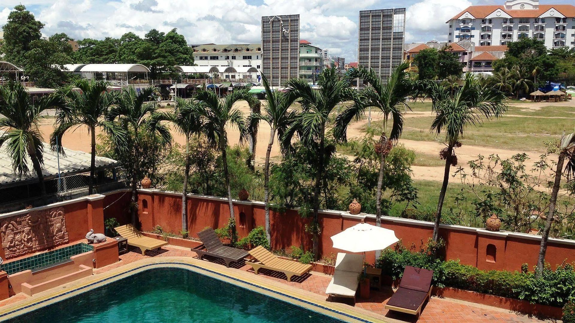 โรงแรม Skaw