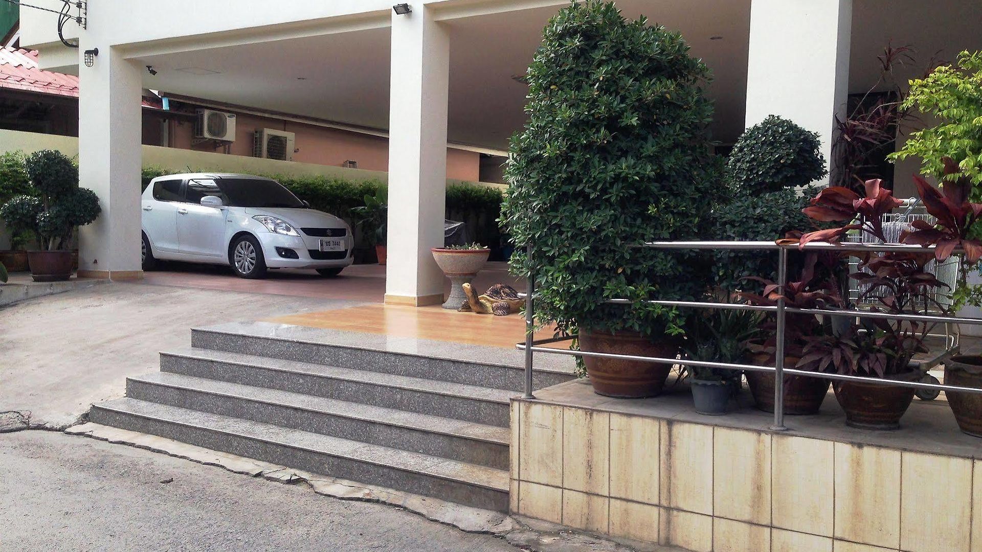 Maple Mansion วันหยุดที่บ้าน Pattaya
