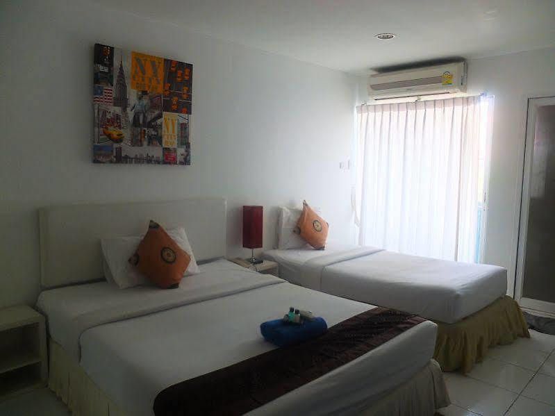 Leela One โรงแรม