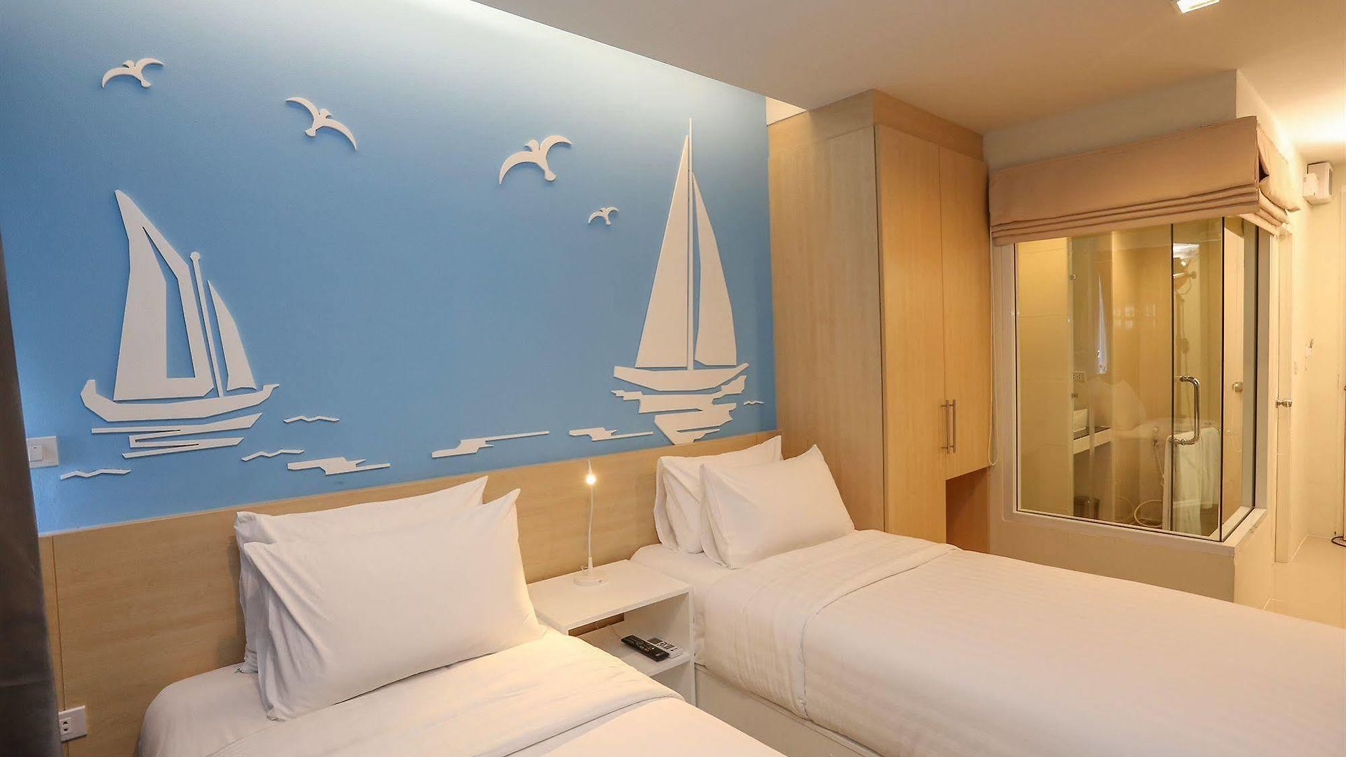 R-con Rest Sea โรงแรม Pattaya
