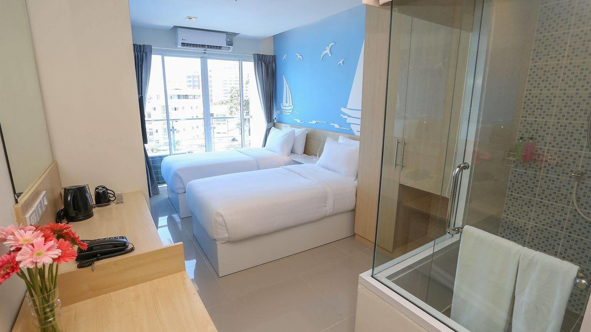 โรงแรม R-con Rest Sea Pattaya