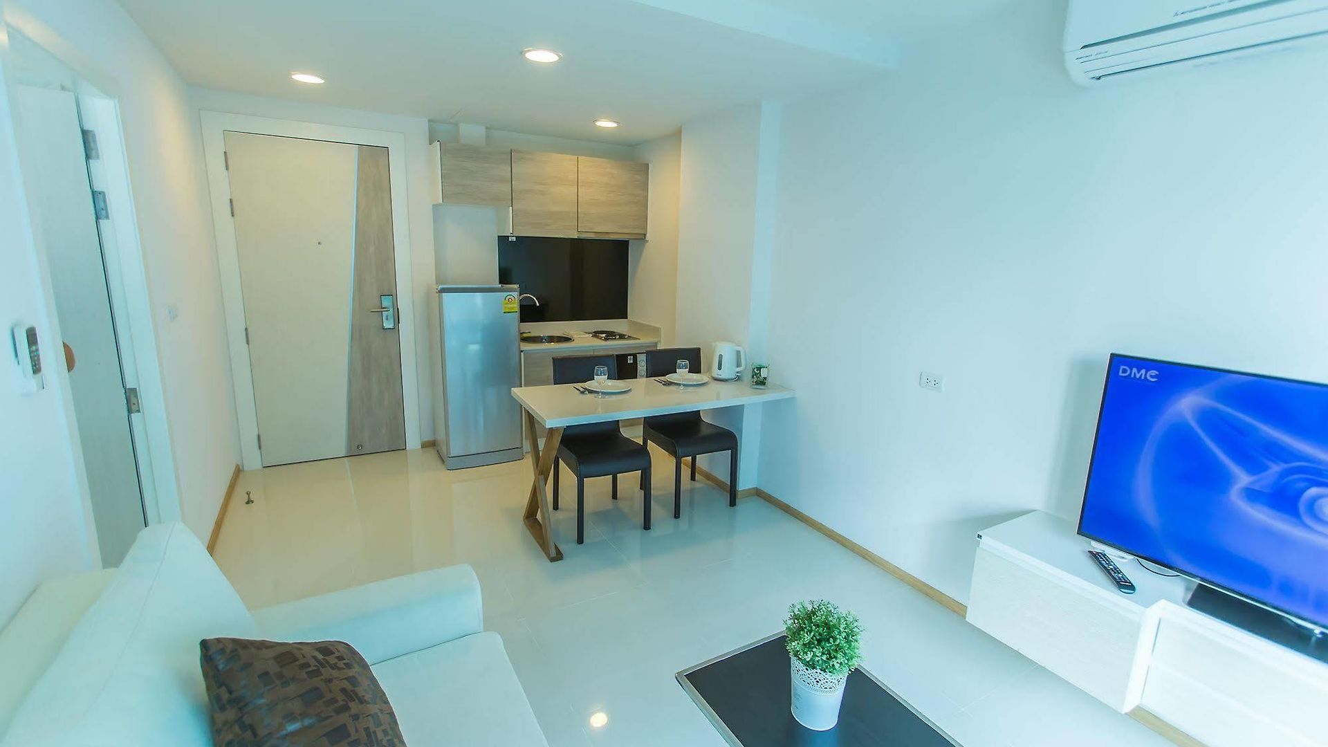 โรงแรม Acqua 2