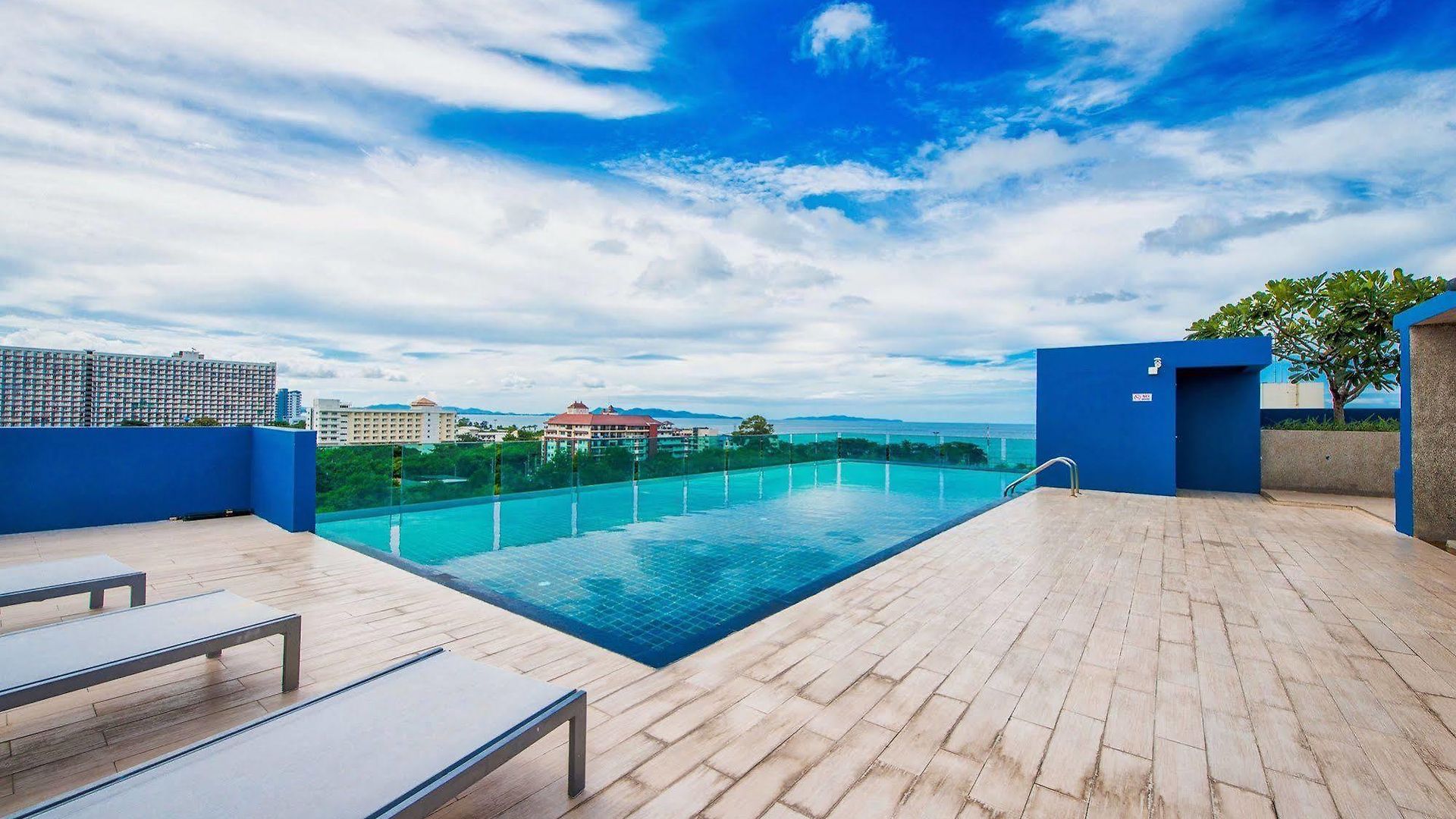 โรงแรม Acqua 2