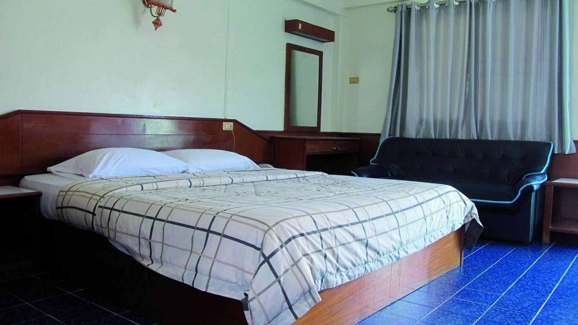 เอ็นเอ็น อพาร์ตเมนท์ โรงแรม Pattaya