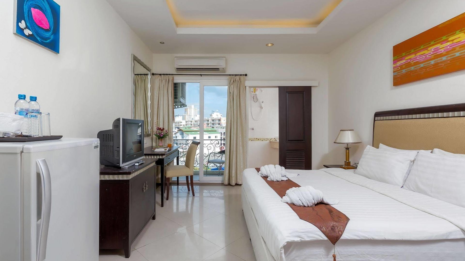 โรงแรม Yes O'tel By Benya 3*