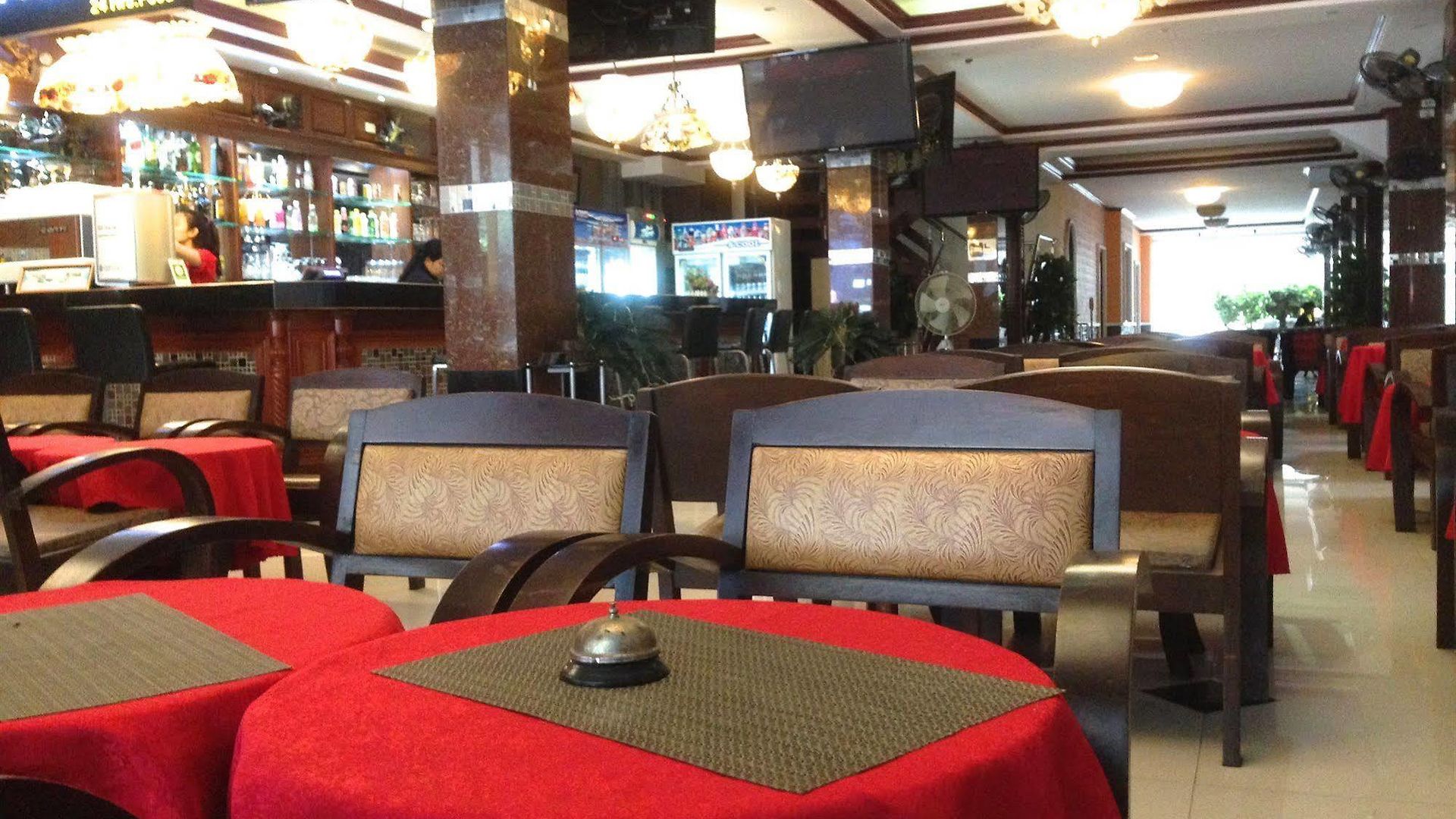 โรงแรม Katesiree