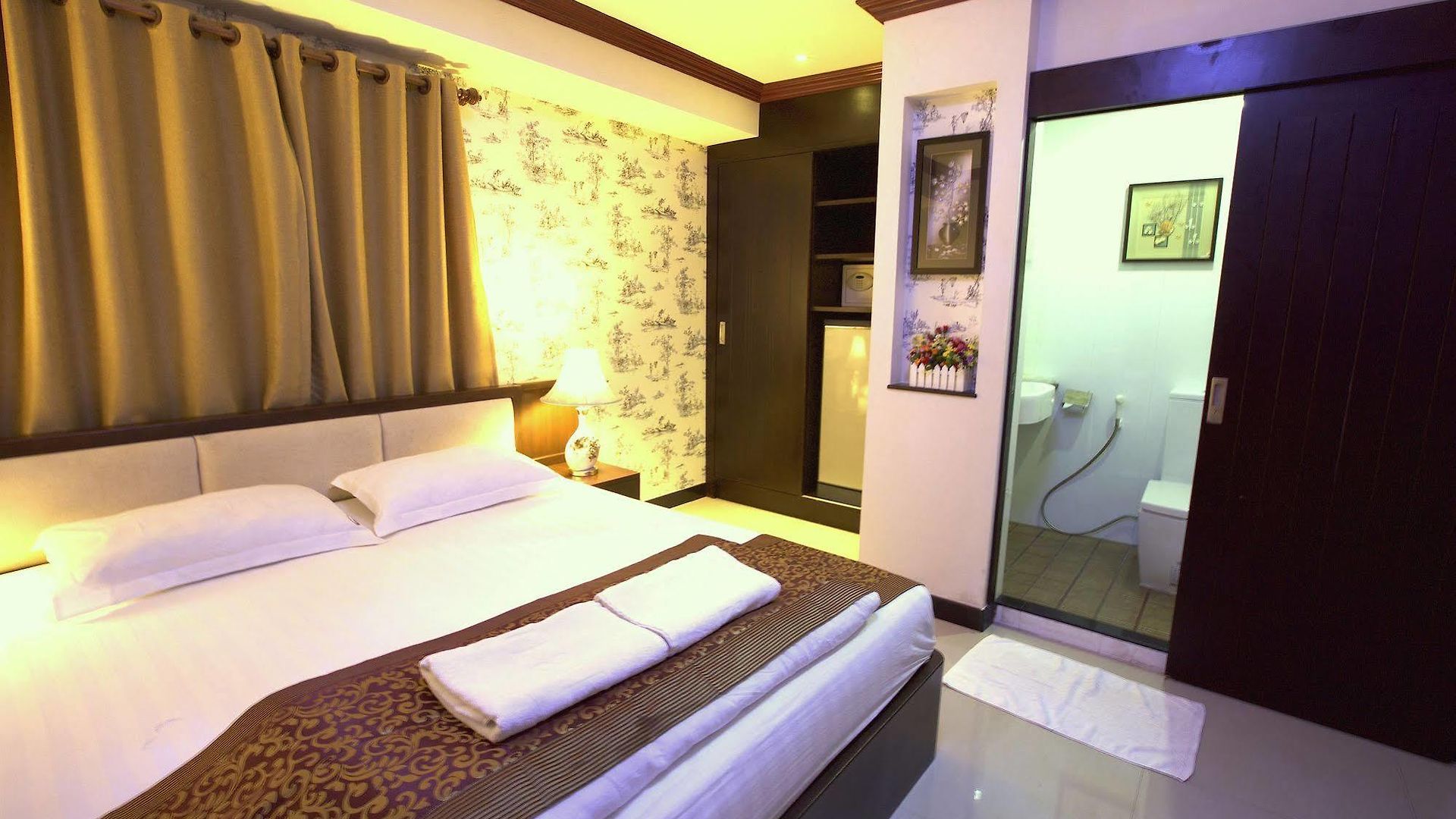 Katesiree โรงแรม