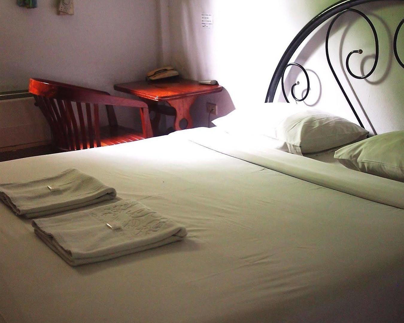 Little Hotel 2*