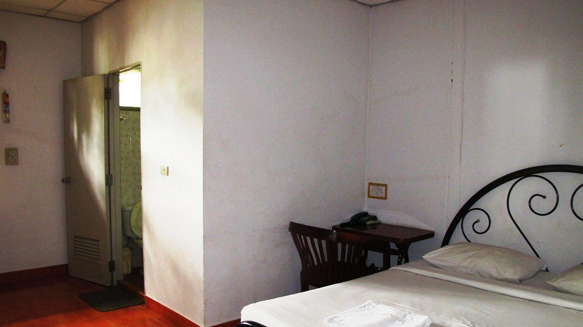 Little Hotel