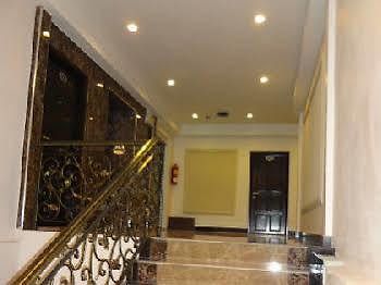 โรงแรม Maleez